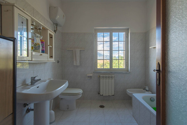 Casale di campagna in vendita a Pontecorvo