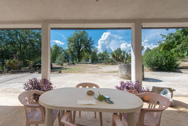 Casale di campagna in vendita a Pontecorvo