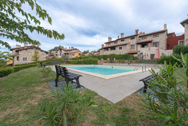 Apartment for sale in Ficulle