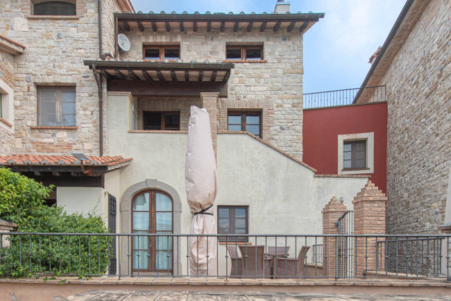 Apartment for sale in Ficulle
