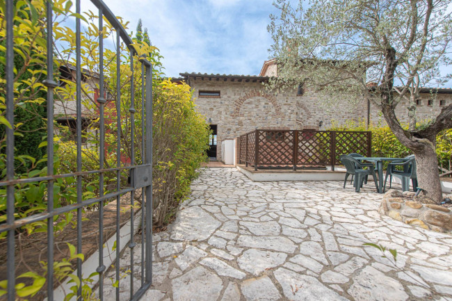 Apartment for sale in Ficulle