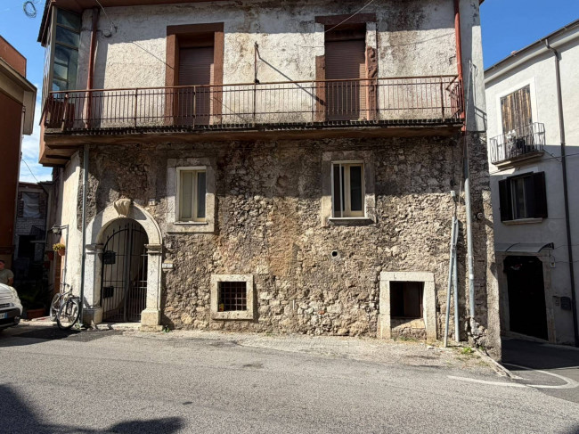 Abitazioni tipiche storiche in vendita a Roccasecca