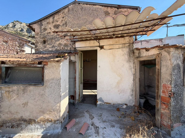 Abitazioni tipiche storiche in vendita a Roccasecca