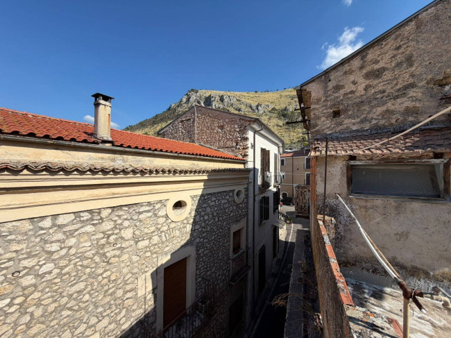 Abitazioni tipiche storiche in vendita a Roccasecca