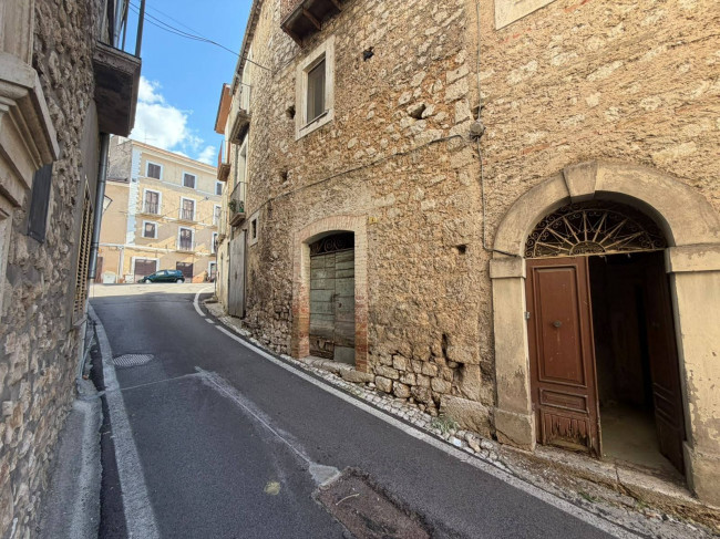 Abitazioni tipiche storiche in vendita a Roccasecca