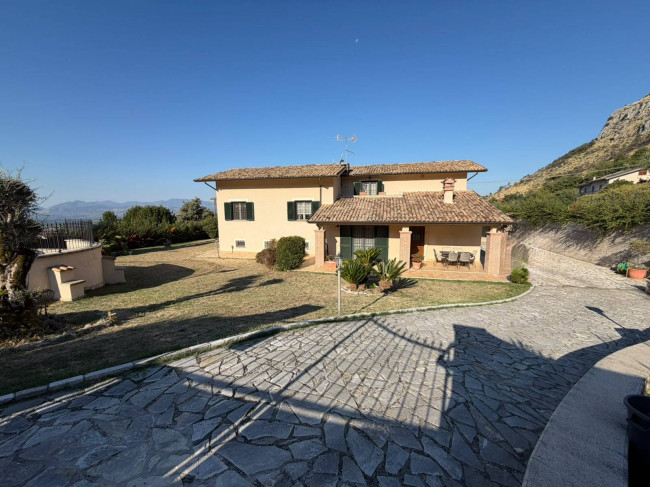 Villa in vendita a Roccasecca
