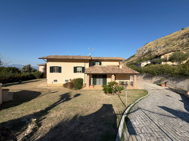 Villa in vendita a Roccasecca