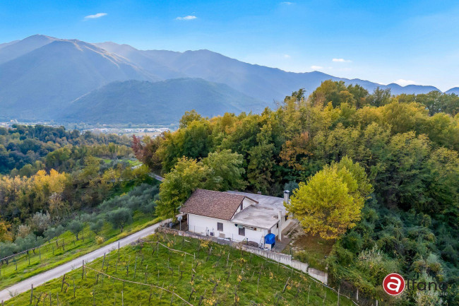 Turistico-alberghiero in vendita a Gallinaro