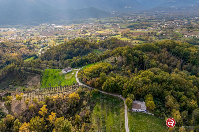 Casale di campagna in vendita a Gallinaro