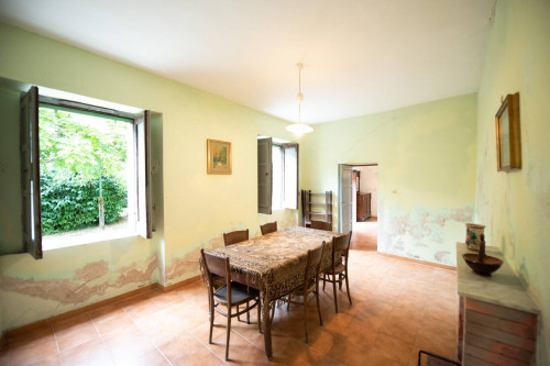 Casale di campagna in vendita a Paterno