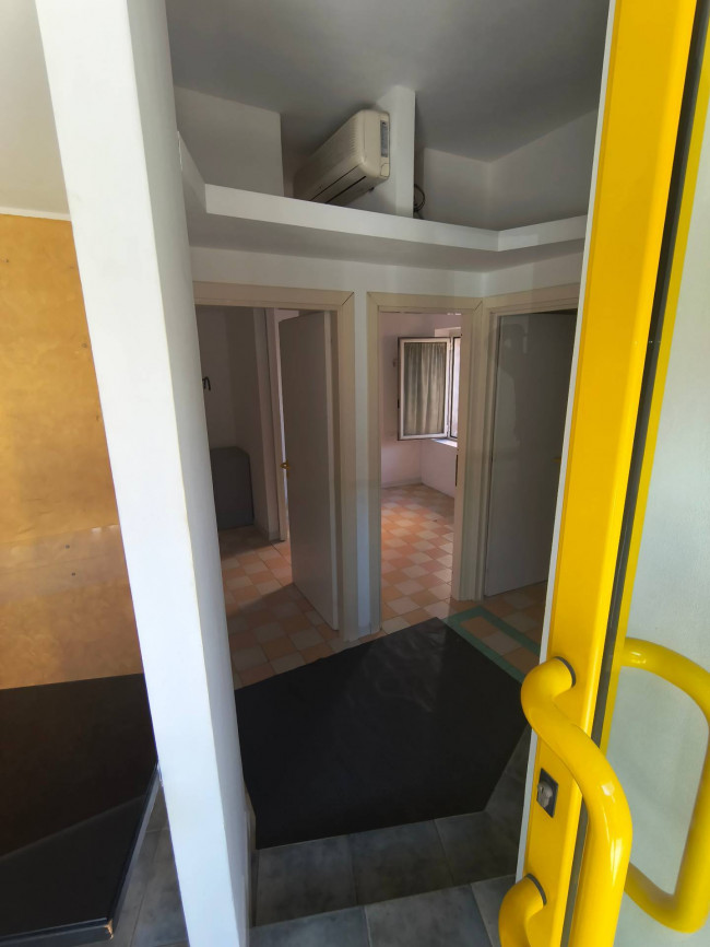 Locale commerciale in affitto a Chieti