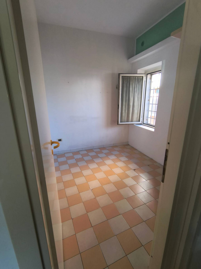 Locale commerciale in affitto a Chieti