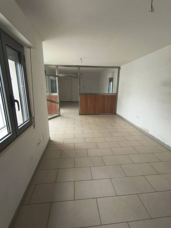Studio/Ufficio in affitto a Spoltore