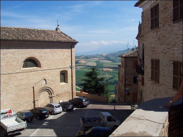  montedinove vendita quart:  ciccarelli-daniela