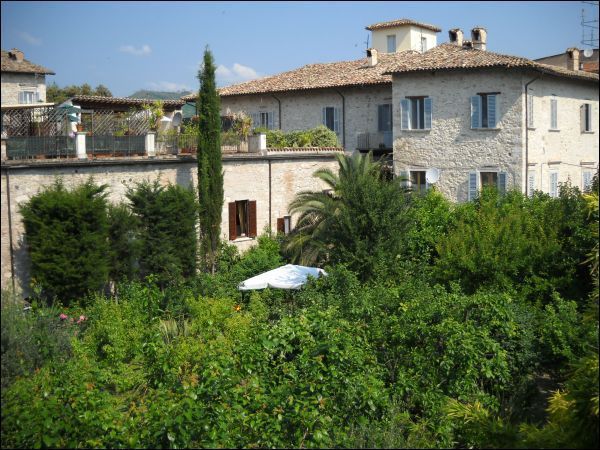Casa indipendente in affitto Ascoli piceno