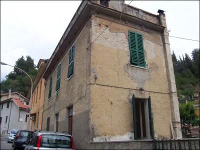 Casa indipendente in Vendita a Ascoli Piceno