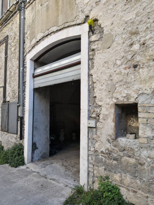 Box o garage in Vendita a Ascoli Piceno