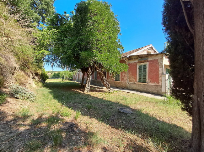 Casa colonica in Vendita a Ascoli Piceno