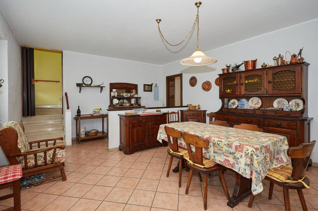 Villa in vendita a Merate (LC)