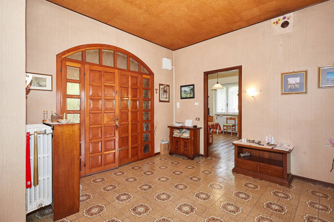 Villa in vendita a Merate (LC)