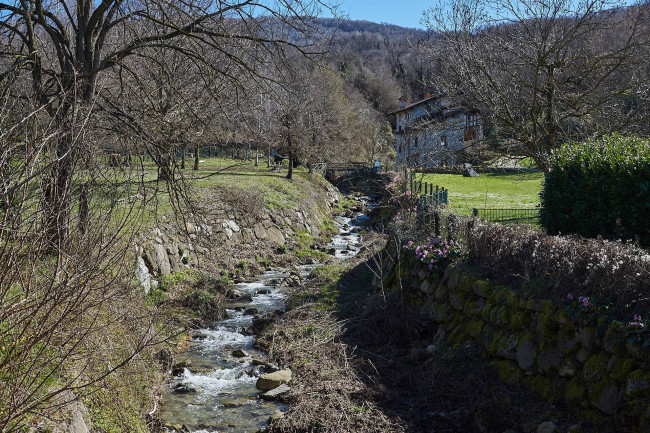 Villa in vendita a Oggiono (LC)