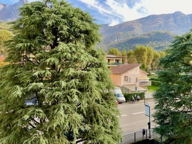 Appartamento in vendita a Acquate, Lecco (LC)