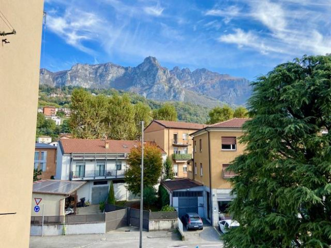 Appartamento in vendita a Acquate, Lecco (LC)