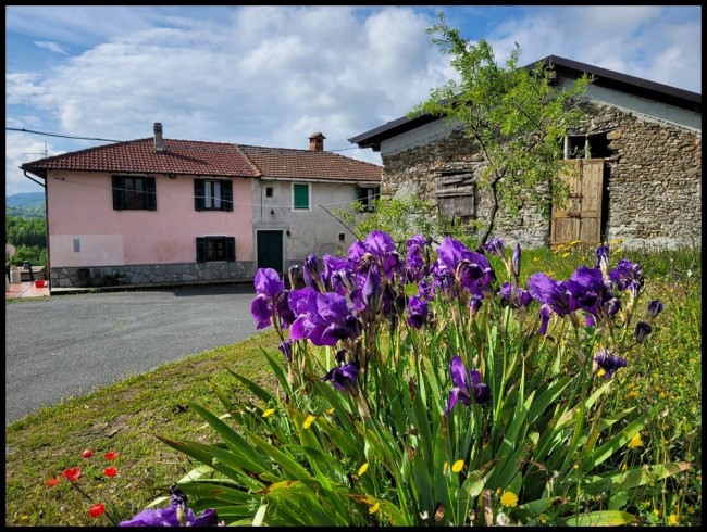 Casa singola - Indipendente in Vendita a Pareto