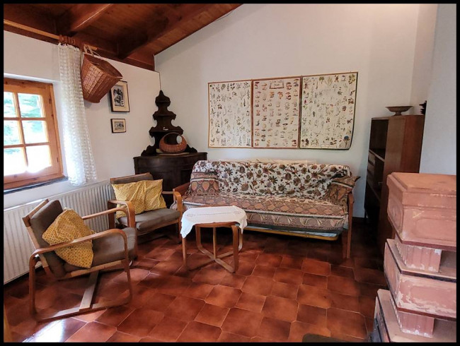 Villa in Vendita a Urbe