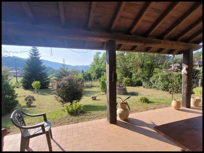 Villa in Vendita a Pontinvrea