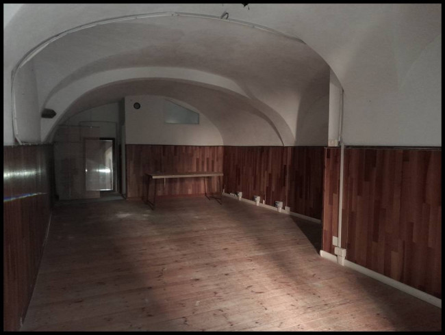 Locale commerciale in Vendita a Sassello