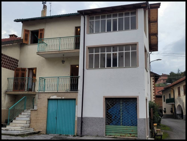 Casa singola in Vendita a Mioglia