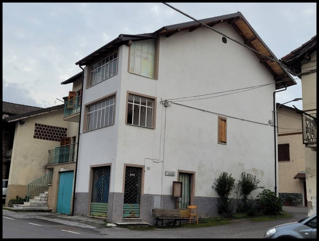 Casa singola in Vendita a Mioglia