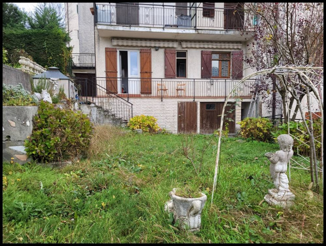 Appartamento in Vendita a Giusvalla