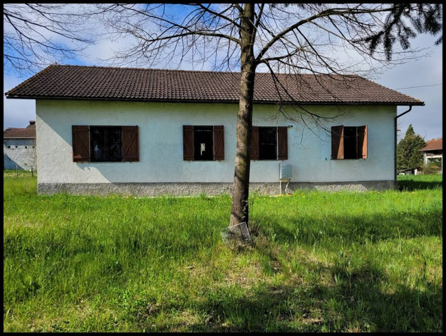 Casa singola - Indipendente in Vendita a Pareto