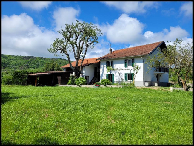 Casa singola - Indipendente in Vendita a Mioglia