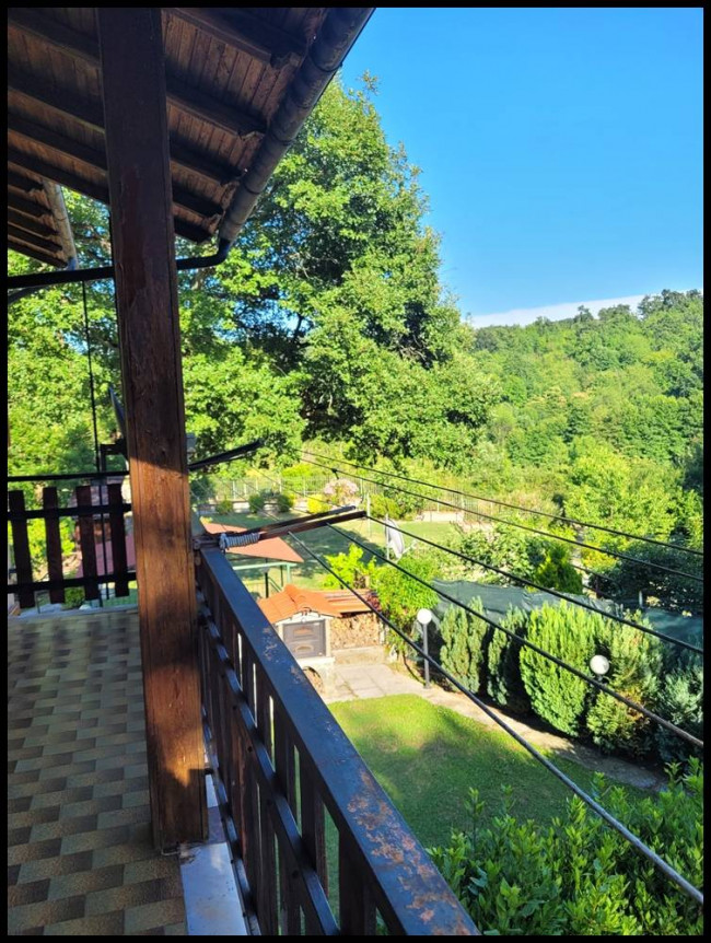 Casa semindipendente in Vendita a Mioglia