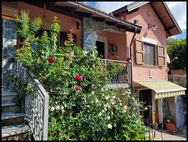 Villa in Vendita a Sassello