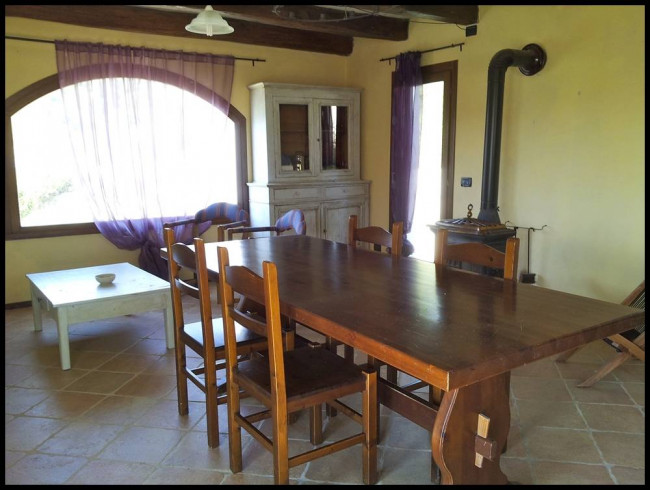 Villa in Vendita a Mioglia