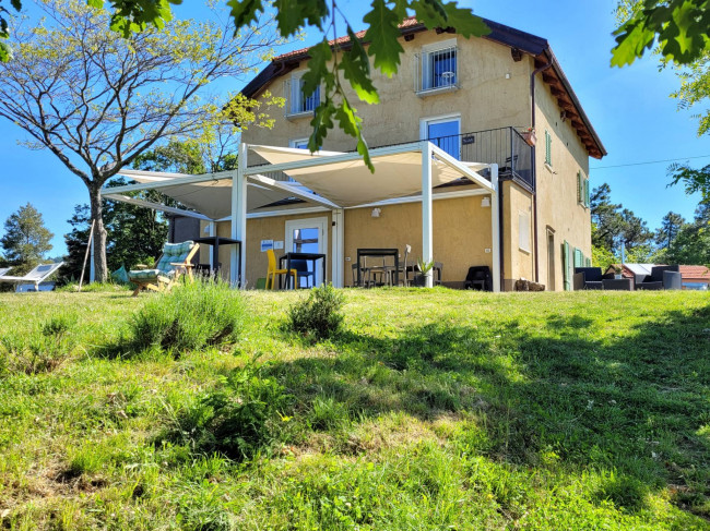 Rustico casale in Vendita a Sassello
