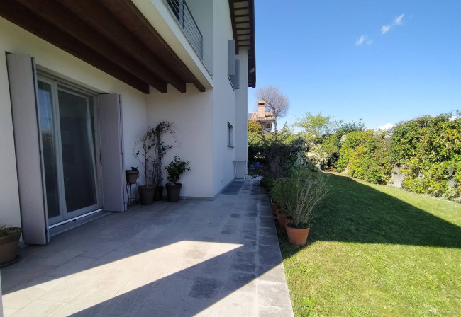 Villa in vendita a Pasian Di Prato (UD)