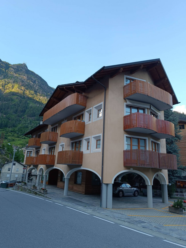 Appartamento in vendita a Chiesa In Valmalenco (SO)