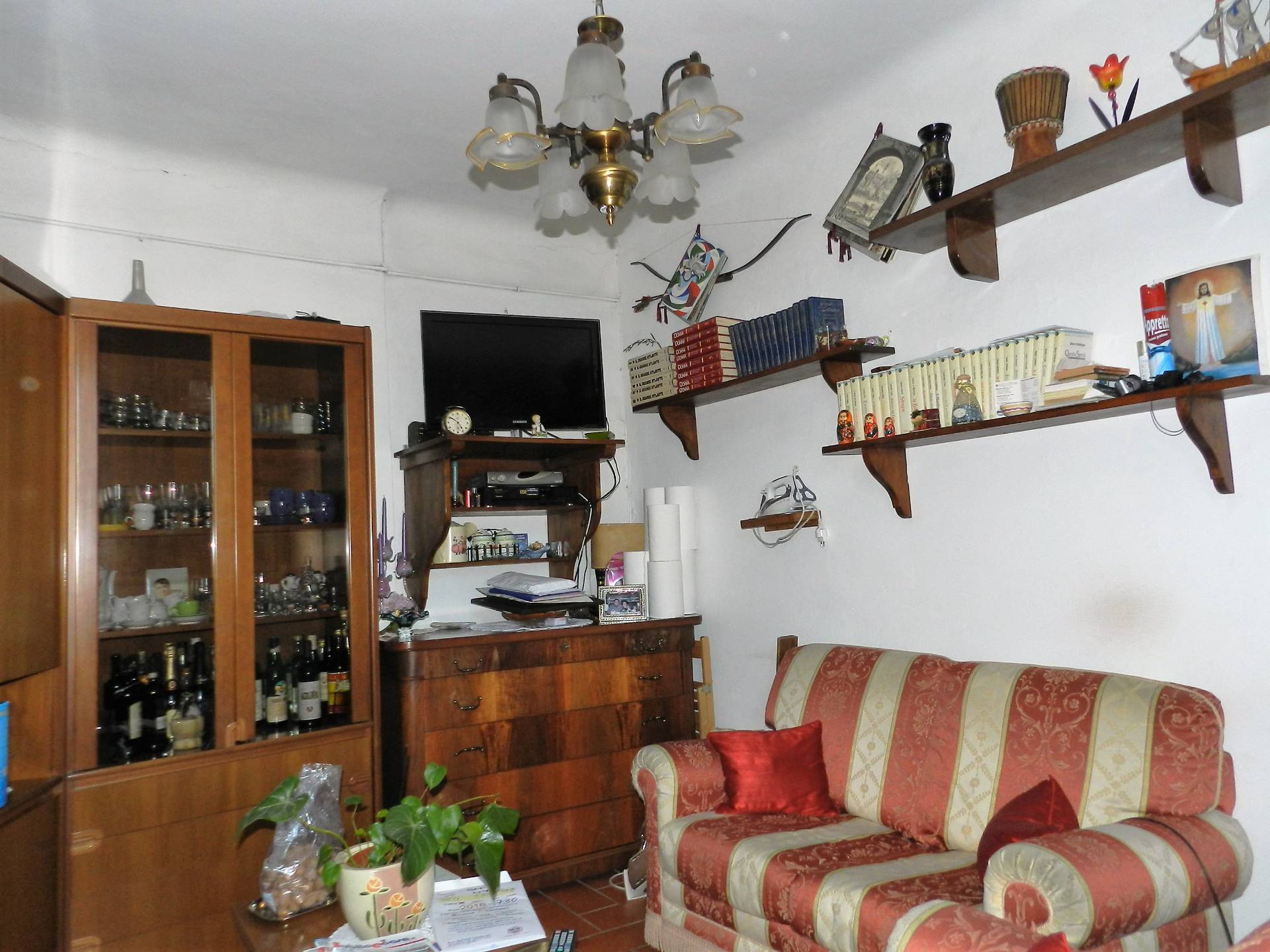 Rustico - Cascina CAPANNORI vendita  Verciano  RM Immobiliare