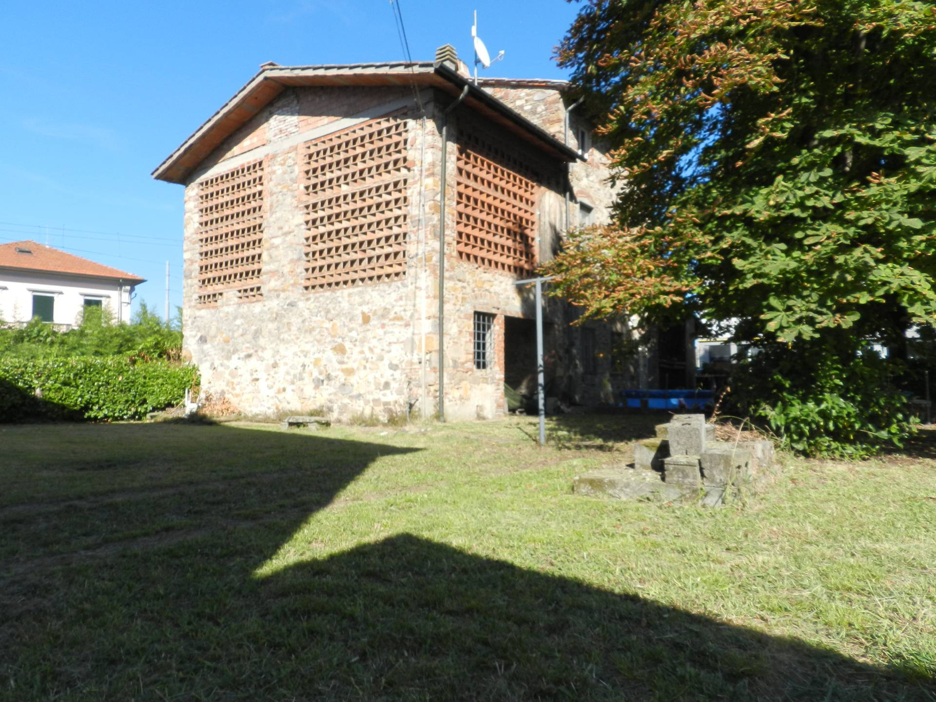 Rustico - Cascina CAPANNORI vendita  Tassignano  RM Immobiliare