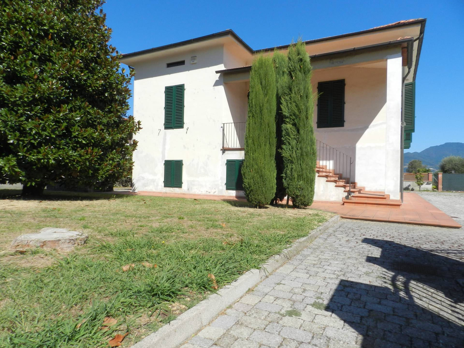  lucca vendita quart: ss. annunziata rm-immobiliare