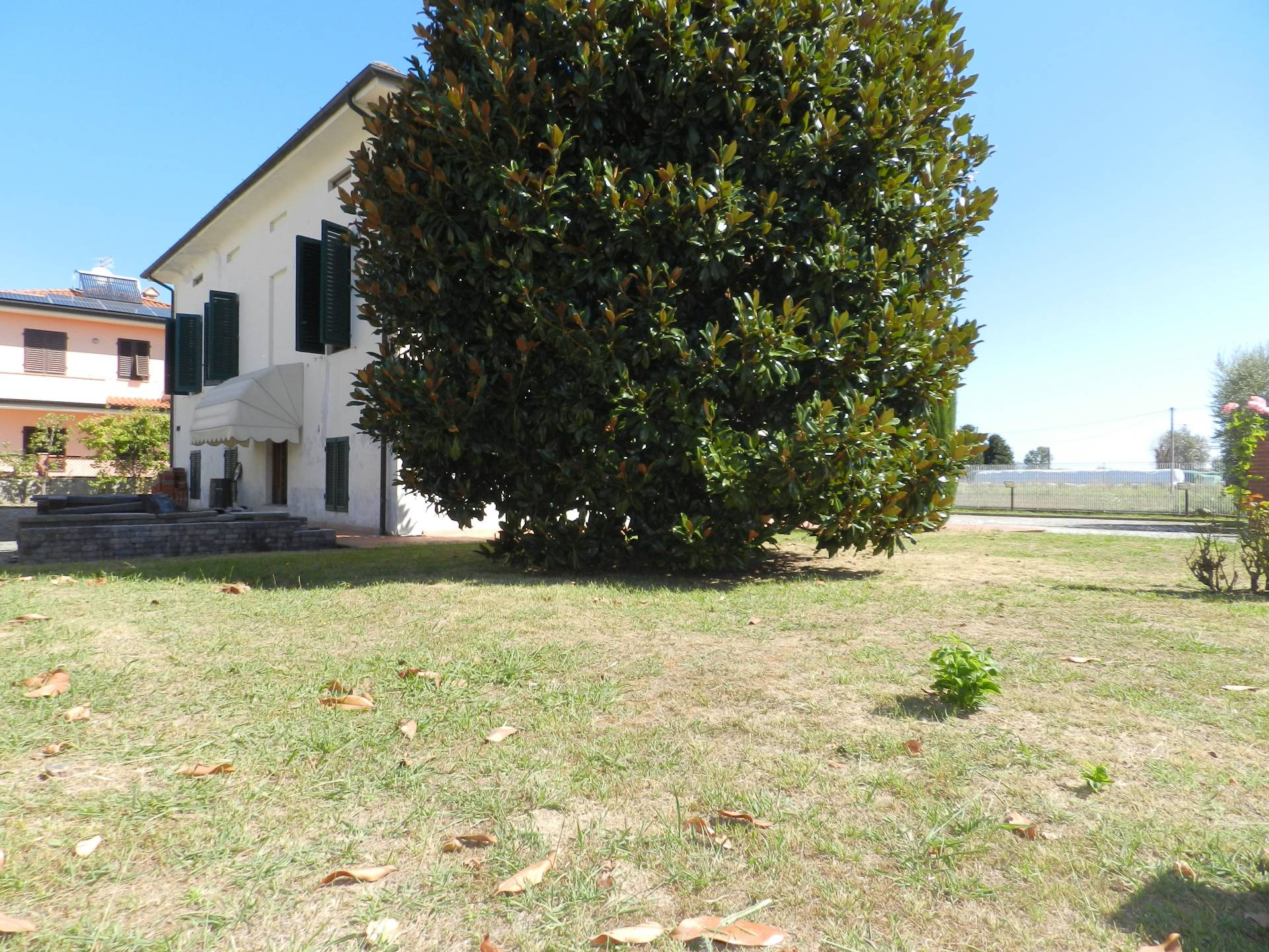 Villa LUCCA vendita  SS. Annunziata  RM Immobiliare