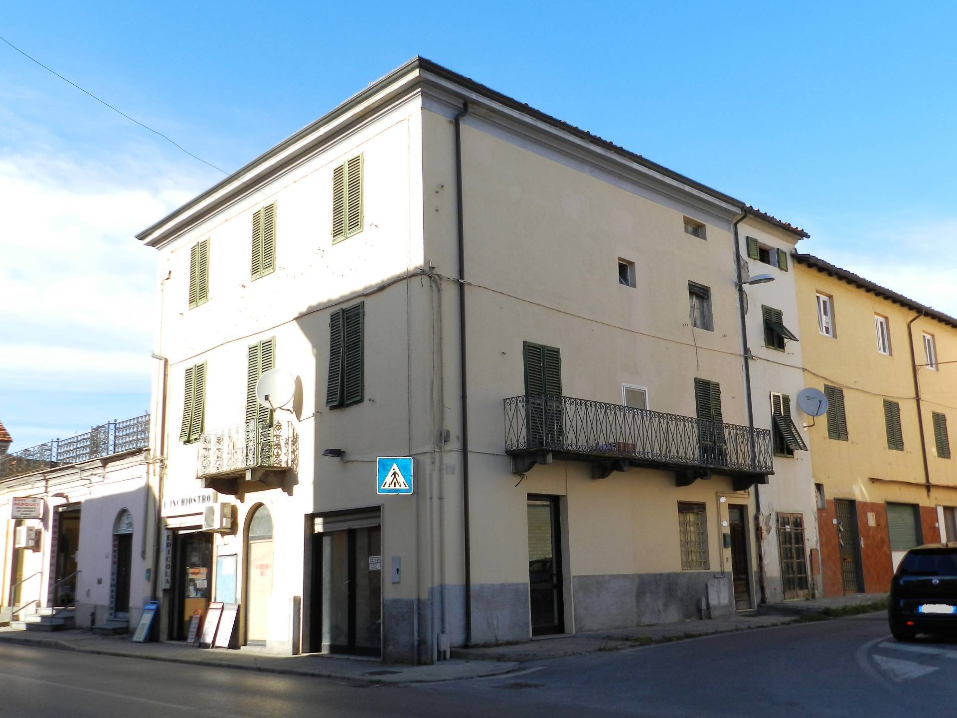  lucca vendita quart: ponte a moriano rm-immobiliare