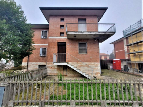villa bifamiliare in Vendita a Ferrara