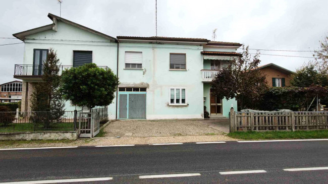 Casa indipendente in vendita a San Bartolomeo In Bosco, Ferrara (FE)