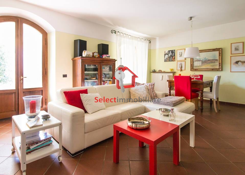 Villa BAGNI DI LUCCA vendita    SELECT IMMOBILIARE